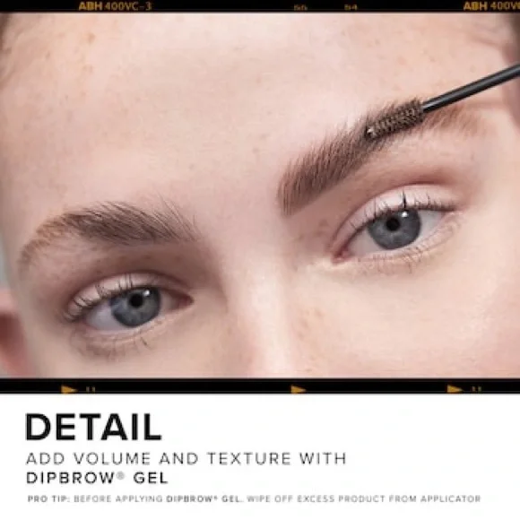 New anastasia Beverly Hills dipbrow gel in chocolate - Picture 7 of 7